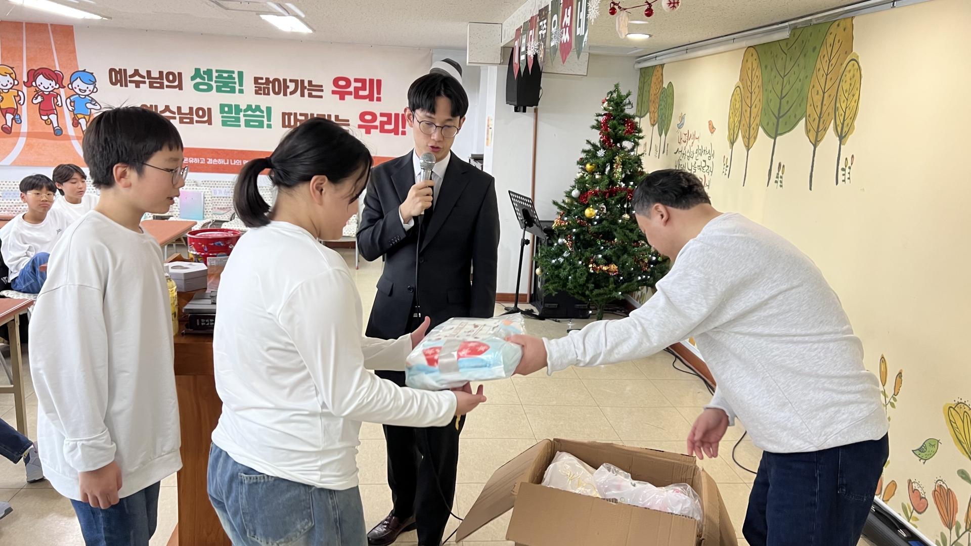 후암교회 초등부-2025.12.21 초등부-74322058033.jpg