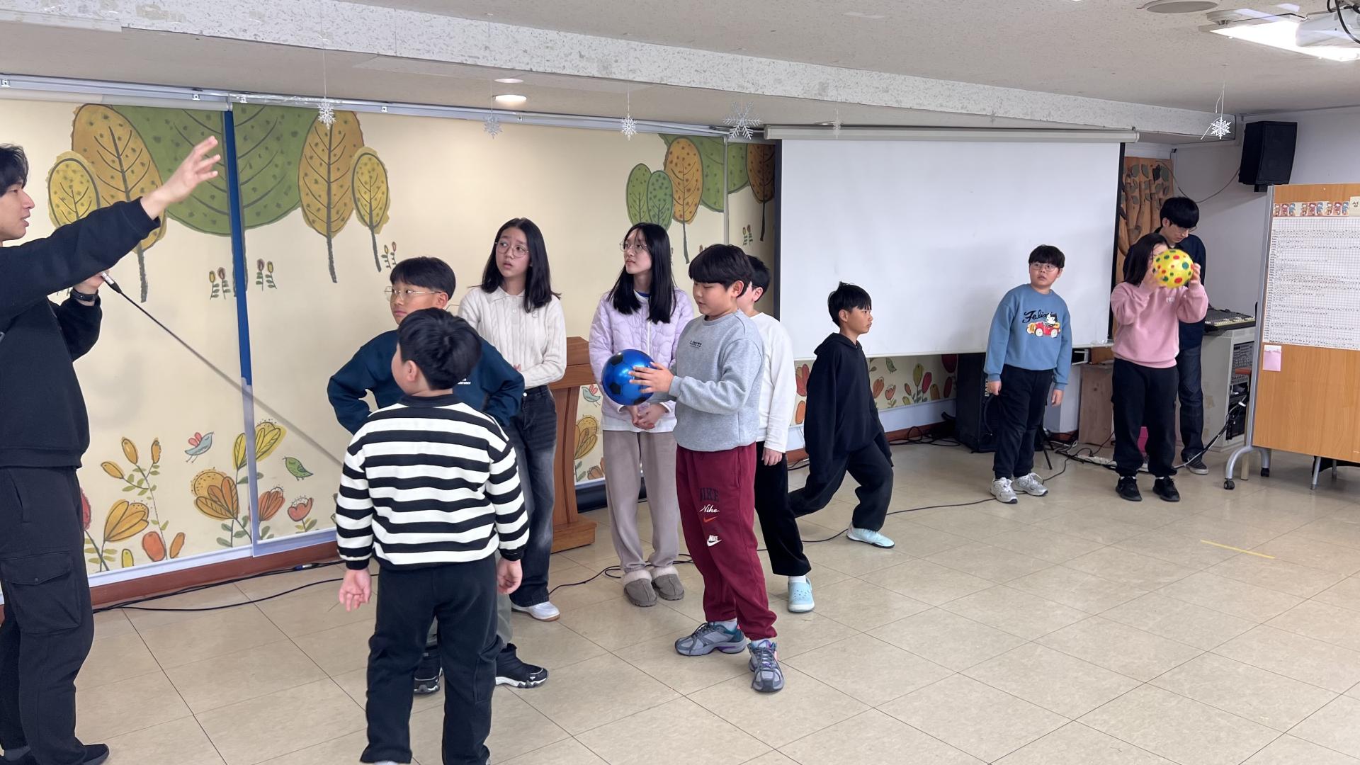 후암교회 초등부-2026.1.4 초등부-74650929051.jpg