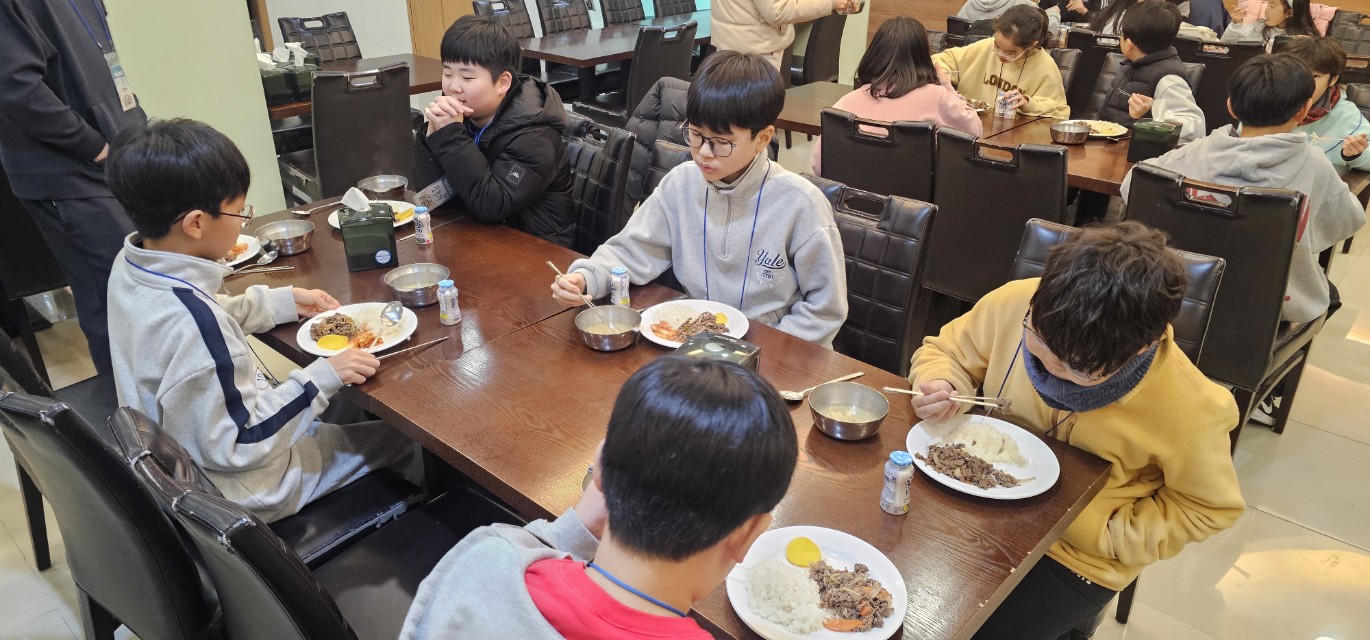 후암교회 초등부-전체 사진-75117285219.jpg