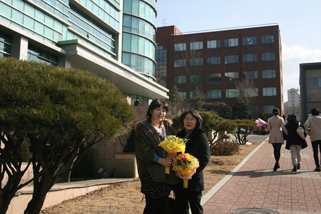 IMG_3209.jpg : 2012. 02. 16 나래, 선미 졸업식